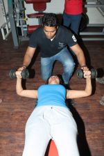 Rachana Shah_s fitness workout in Andheri, Mumbai on 23rd May 2012 (33).JPG